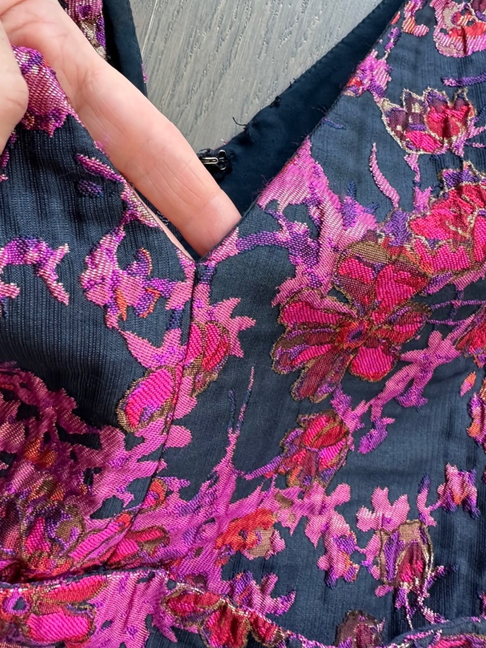 Badgley Mischka Pink Floral Jacquard Brocade Gown Maxi Dress Plunge - Size 2 - Picture 7 of 10